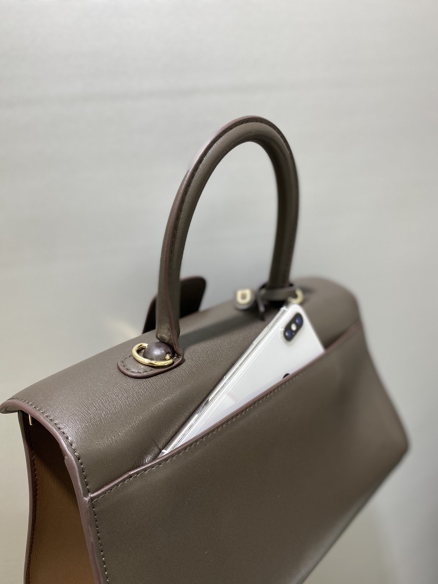 델보 브리앙 박스백 스몰